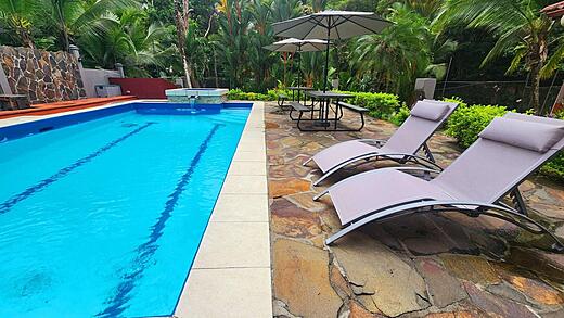 Coconut Lodge